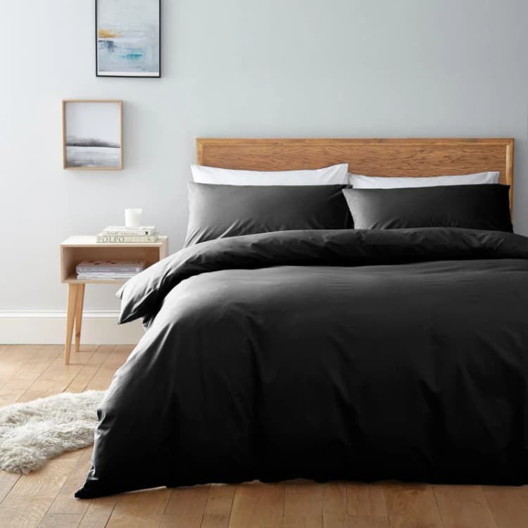Image of Linea Egyptian 200 Thread Count Duvet Cover - Black Single