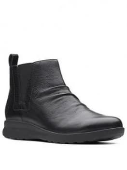 Image of Clarks Clarks Unstructured Un Adorn Mid Ankle Boot