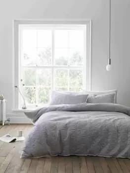 Image of Bianca Fine Linens Diamond Quilted Geometric Duvet Set - Sb