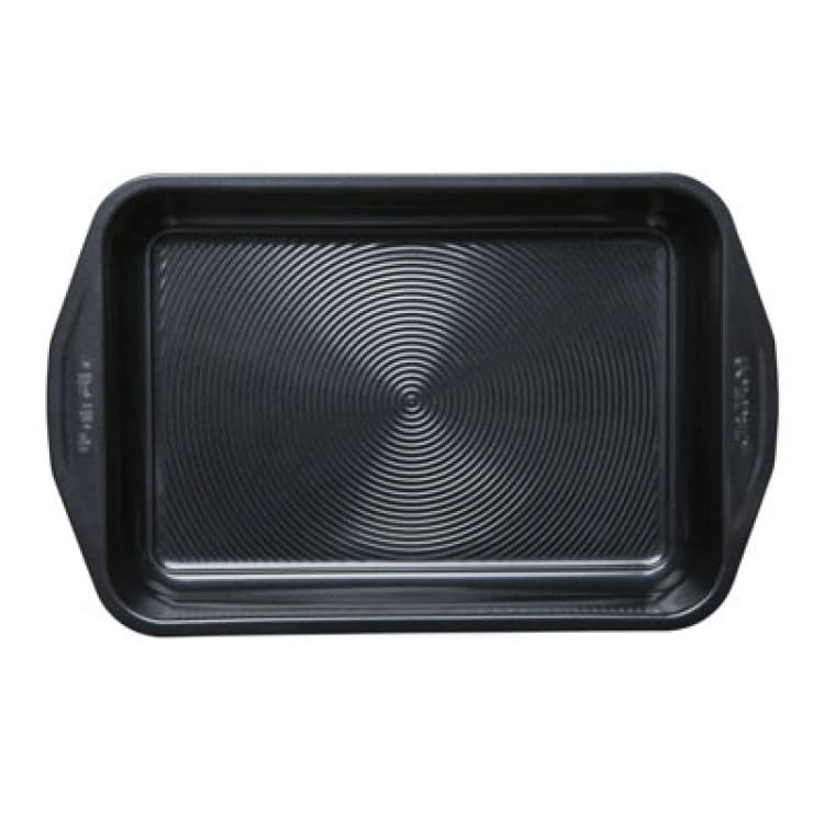 Image of Circulon Black 'Ultimum BW' Rectangular Steel Non Stick Cake Tin - 9 x 13" Black
