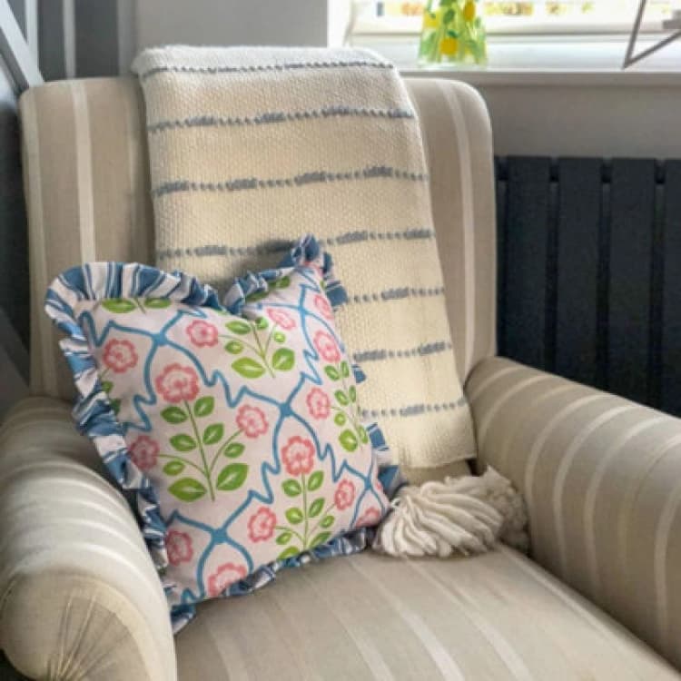 Image of rucomfy Beanbags Rucomfy Linen Look 45X45Cm Cushion - Frilled Lattice Stripe Decorative Pillow