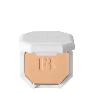 Image of FENTY BEAUTY Pro Filt'r Soft Matte Powder Foundation - Colour 250