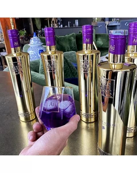Image of AU Vodka Black Grape 70cl