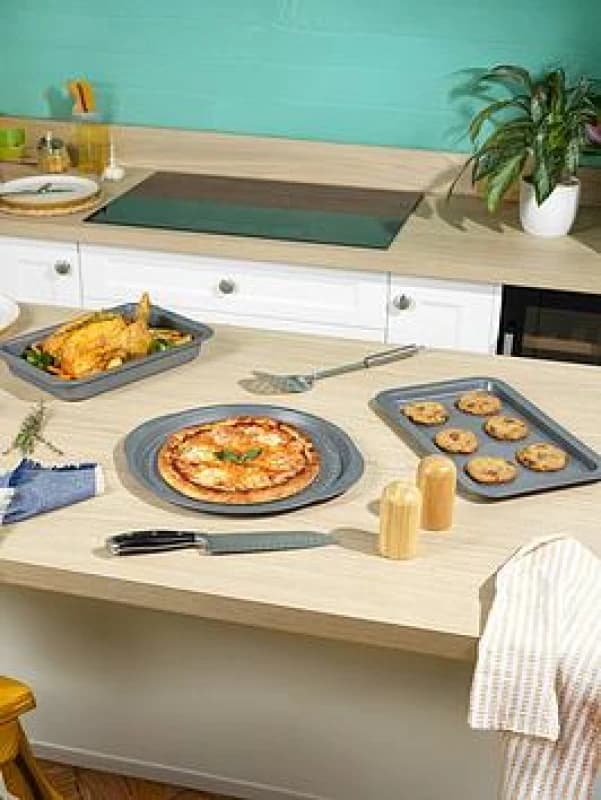 Image of Russell Hobbs 3 Piece Ovenware Set Black - Russell Hobbs Black HR68101