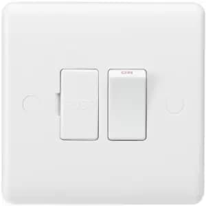 Image of MLA Knightsbridge Curved Edge 13A Switched Fused Spur Unit - CU6300