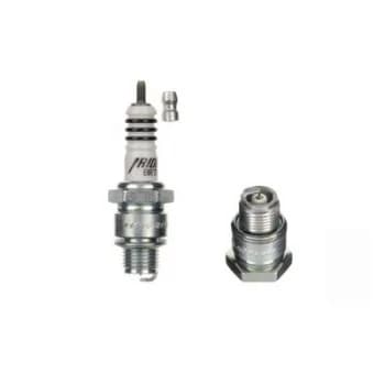 Image of NGK BR7HIX / 7067 Spark Plug Iridium IX