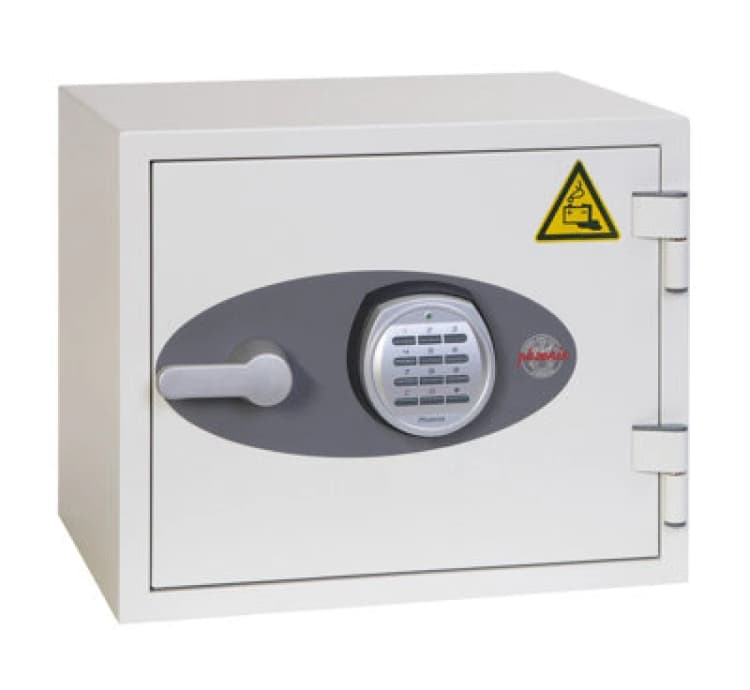 Image of Phoenix Battery Titan Size 1 Safe PN01185