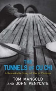 Image of The Tunnels of Cu Chi by Tom Mangold Paperback