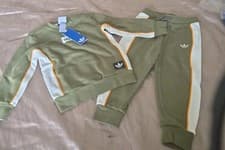 Image of Boys Adidas Tracksuit 2 Piece Set Green 2-3 Years