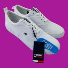 Image of TOMMY JEANS Women's Canvas Low-Top Trainers, White, UK 7.5 | EU 42 | US 10