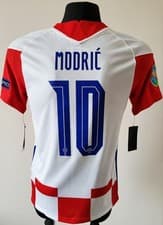 Image of Croatia 2020-2021 Home football Nike shirt #10 Luka Modrić size Small for Men's