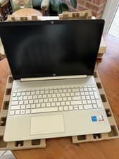 Image of HP Laptop 15.6 15s fq5021na