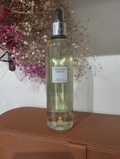 Image of vera wang embrace green tea and pear blossom 240ml