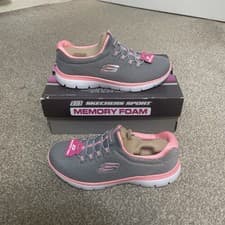 Image of Skechers Summit Woman Slip On Trainers Size UK 4 Memory Foam Brand New