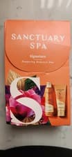 Image of Sanctuary Spa Signature Pampering Bodycare Duo