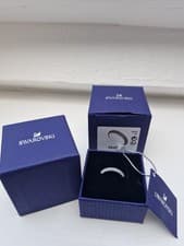 Image of Swarovski Dextera Stone Eternity Crystal Ring Size 50 Blue RRP £85.00 BNIB 💕🎄