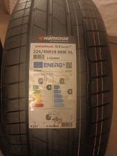 Image of HANKOOK Ventus S1 EVO3 225/45/R19 96W XL Extra Load Manufactured Week 1 2025