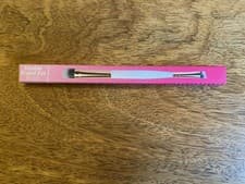 Image of Brushworks Double Ended Eye Brush WORKS EYELINER BRUSH AND EYESHADOW BRUSH IN 1