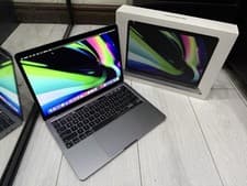 Image of Apple MacBook Pro 13.3” Retina 2020 - 256GB SSD 16GB Ram 8C CPU 8C GPU M1 - Grey