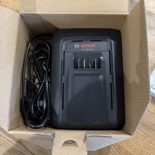 Image of Bosch Genuine AL 18V-44 P4A 18v Cordless Li-ion 4.4A Fast Battery Charger