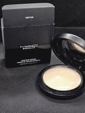 Image of Mac Mineralize Skinfinish light plus Powder 10g 💯 AUTHENTIC BNIB rrp £34