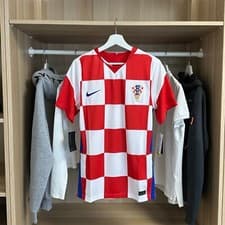 Image of Nike Croatia Mens 2020/2021 Home Football Shirt Jersey Size S Red CD0695-100 NEW