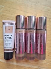 Image of Revolution conceal and define foundation