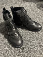 Image of NEW Womens Moda In Pelle Grey Metallic Leather Boots Size 6