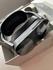 Image of HTC VIVE XR Elite VR Headset + Controllers