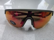 Image of ADIDAS SP0109-1 sports shield sunglasses. Colour 97L Verde Oscuro