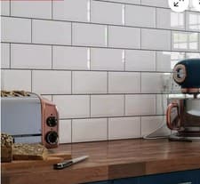 Image of White Metro Bevelled Brick Tile 10x20cm – Ceramic Wall Tile Matt/Gloss – 1 Box