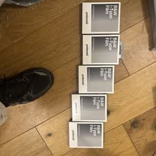 Image of Polaroid B&W I-Type Film - 5Pack