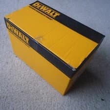Image of DEWALT Drive Pin 20mm x 8.6mm 500pk Collated P3X w Rubber Spring DDF3440050