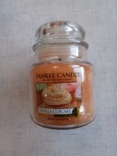 Image of yankee candle vanilla cupcake 411.00 grams