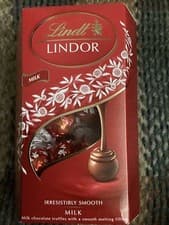 Image of Lindt Lindor Milk Chocolate Truffles Box - The Ideal Gift - 337 grams