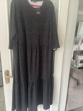 Image of Ladies Size 30 Simply Be Dress