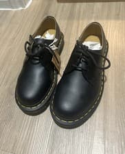 Image of Dr. Martens 1461 Smooth Black Leather Oxford Shoes W 7 Excellent Condition!