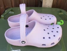 Image of Ladies Crocs Classic Sandal Clogs Lightweight Beach Slip Shoes Slipper UK 4 BNWT