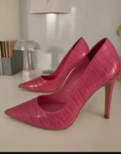 Image of Brand new Pink Dune heels size 4