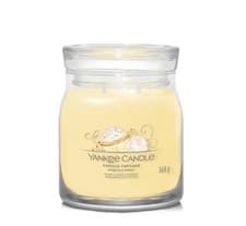 Image of Yankee Candle Vanilla Cupcake Candle 368 G