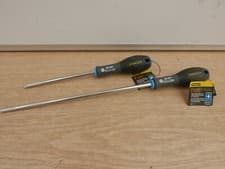 Image of STANLEY FATMAX PZ2 SCREWDRIVERS 125MM STD 1 65 337 & 250MM LONG 1 62 571