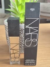 Image of NARS Natural Radiant Longwear Foundation Medium 3 Stromboli New Boxed RRP £44
