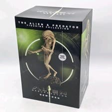 Image of Alien & Predator Collection Alien Resurrection Newborn Figure New In Box