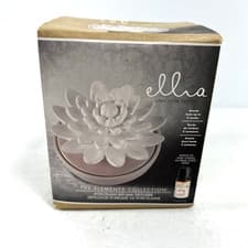 Image of HoMedics Ellia Elements Water Blossom Porcelian Diffuser W/ Oil