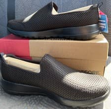 Image of Womens Skechers Slip On Go Walk Joy Walking Fitness Lightweight Shoes Trainers 8