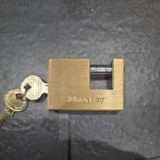 Image of Master Lock 607EURD Rectangular 76mm Solid Brass Body Shutter Padlock MLK607