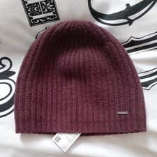 Image of Genuine HUGO BOSS Burgundy 100% Virgin Wool Rib BEANIE Hat Metal Logo One size