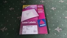 Image of Avery laser label 100 x 6 per sheet a4 white 99.1x93.1mm.parcel labels