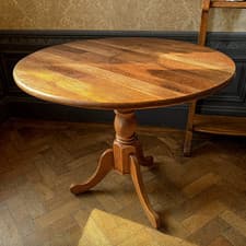 Image of Pedestal Dining Table Round 4 Seater Walnut Kitchen Furniture Rustic Wooden Room