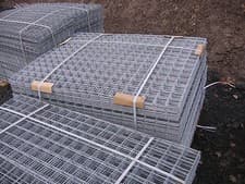 Image of 1 NEW GALVANISED STEEL MESH PANEL APPROX 54ins X 21ins SQUARE WITH 3INS HOLES